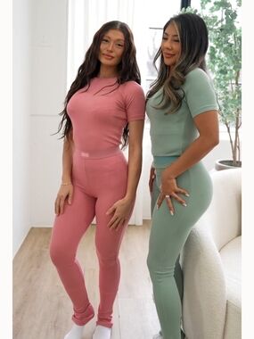 Ribbed High-Waist Legging & Crop Top Set - Pink 3X